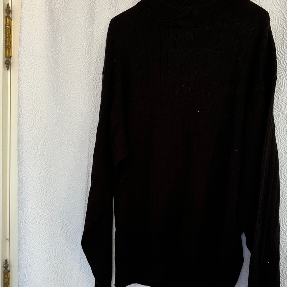 Black Men's Sweater